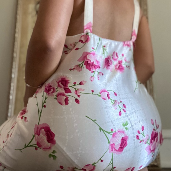 🌸 Santé Classics, Vintage Trellis of Climbing Roses Chemise - Picture 9 of 16